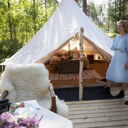 Luksusteltat Karkausmäki Glamping Kinnula